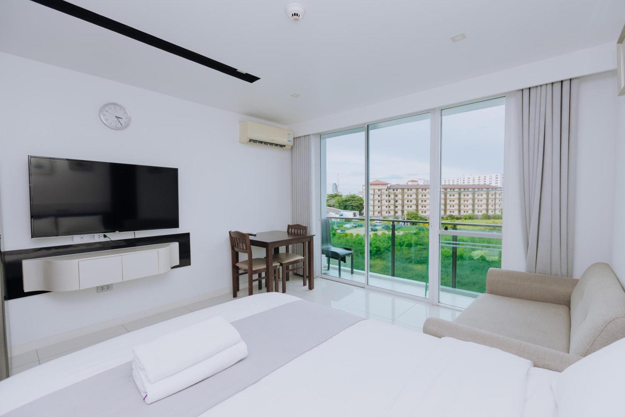 Pattaya City Center Residence K Buitenkant foto